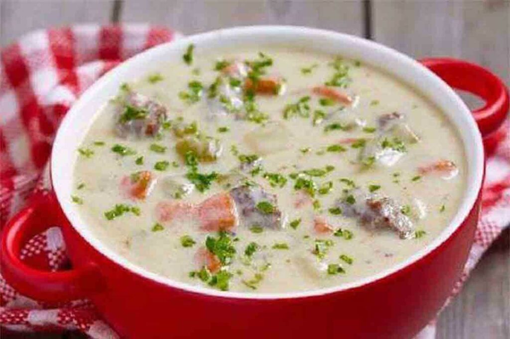 Суп луковый с беконом и брынзой